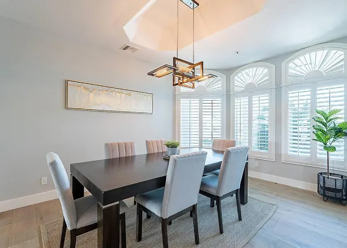 Apartment 7 Bed Heated Pool And Golf
